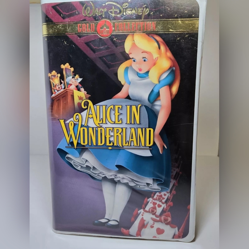 Alice in Wonderland (VHS, 2000, Gold Collection Edition)